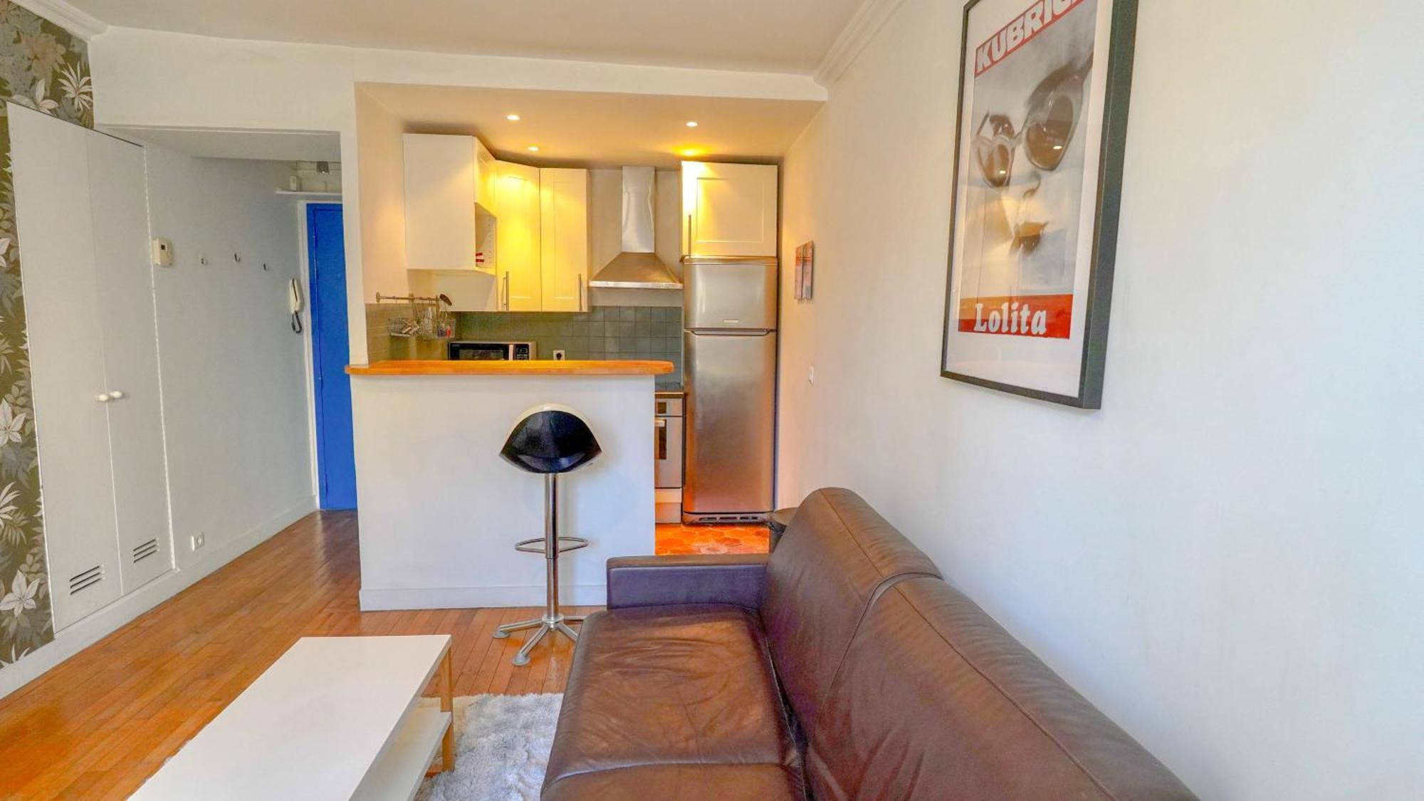 Апартаменты New Sunny Flat Near Montorgeuil Париж Экстерьер фото