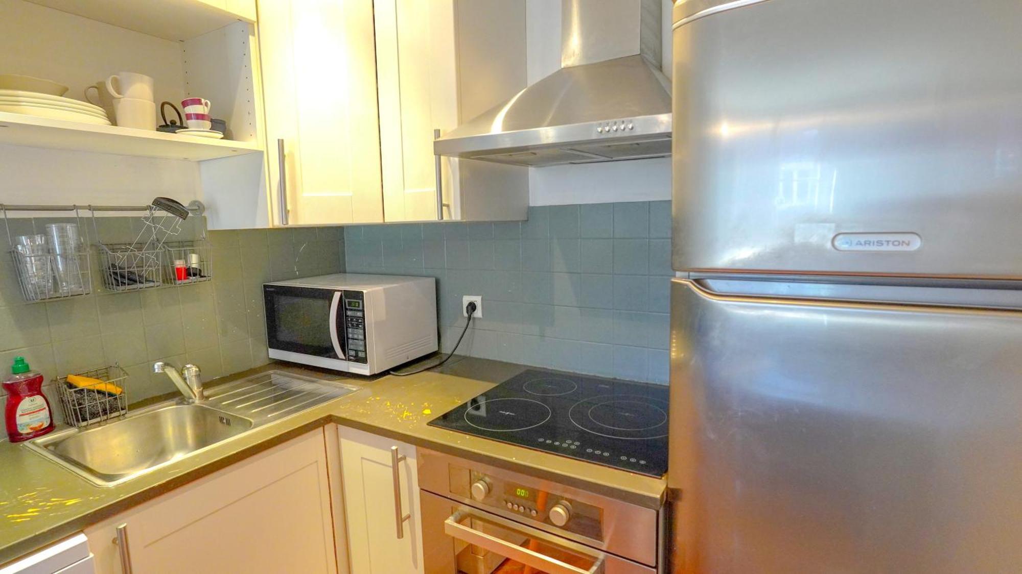Апартаменты New Sunny Flat Near Montorgeuil Париж Экстерьер фото