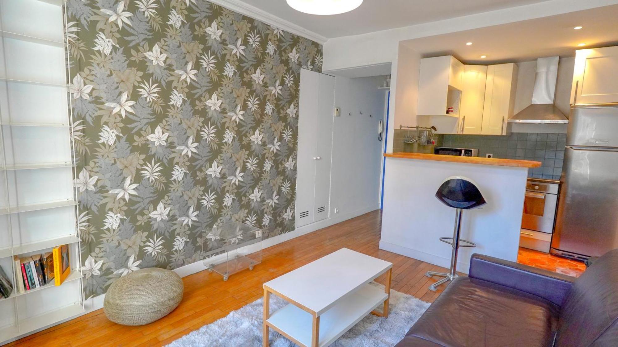 Апартаменты New Sunny Flat Near Montorgeuil Париж Экстерьер фото